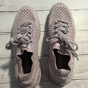 No Bull Lavender Knit runners